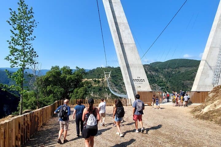 Exploring Arouca