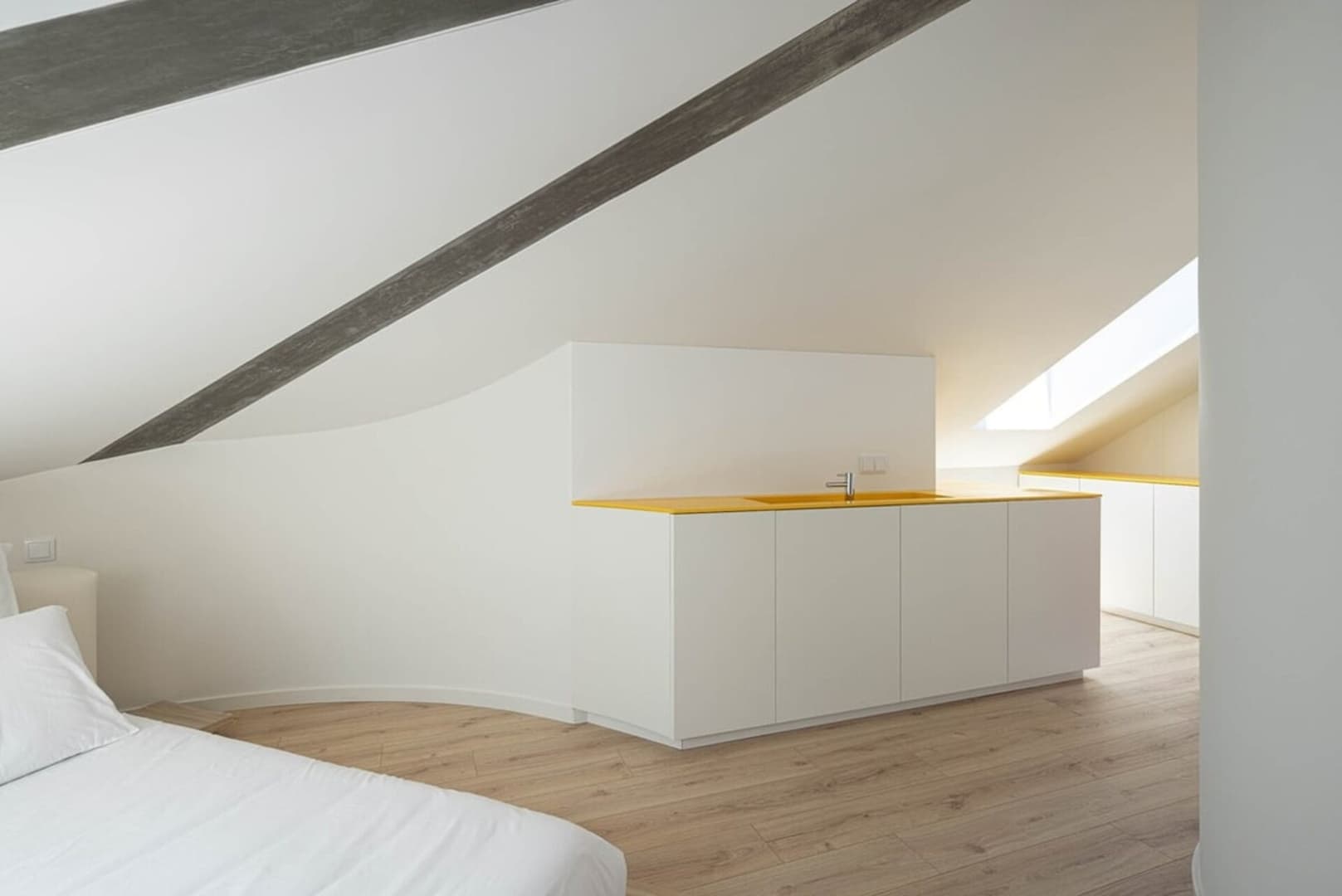 A'Mar - Room D