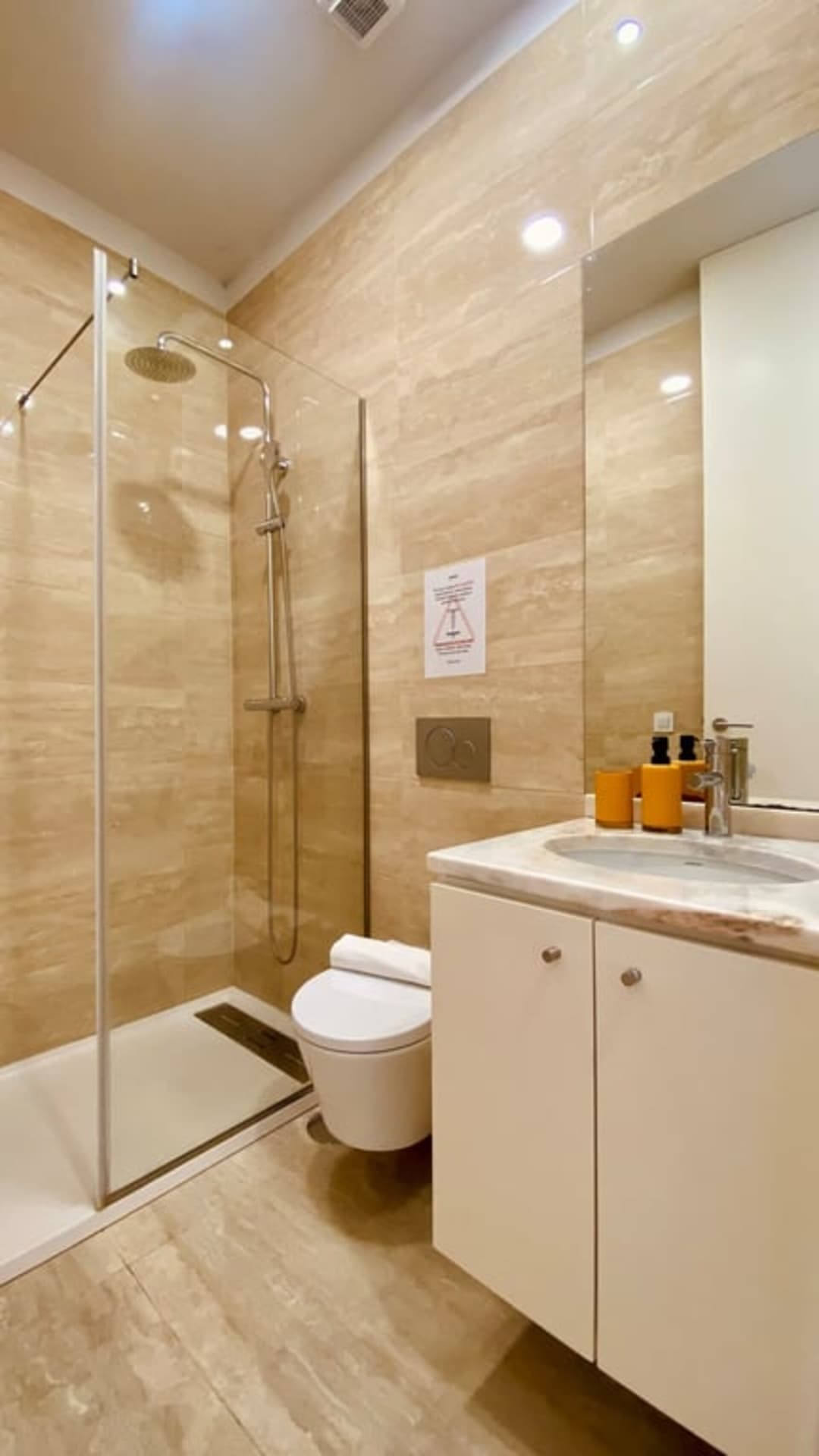 SM Apartments - Apartment C