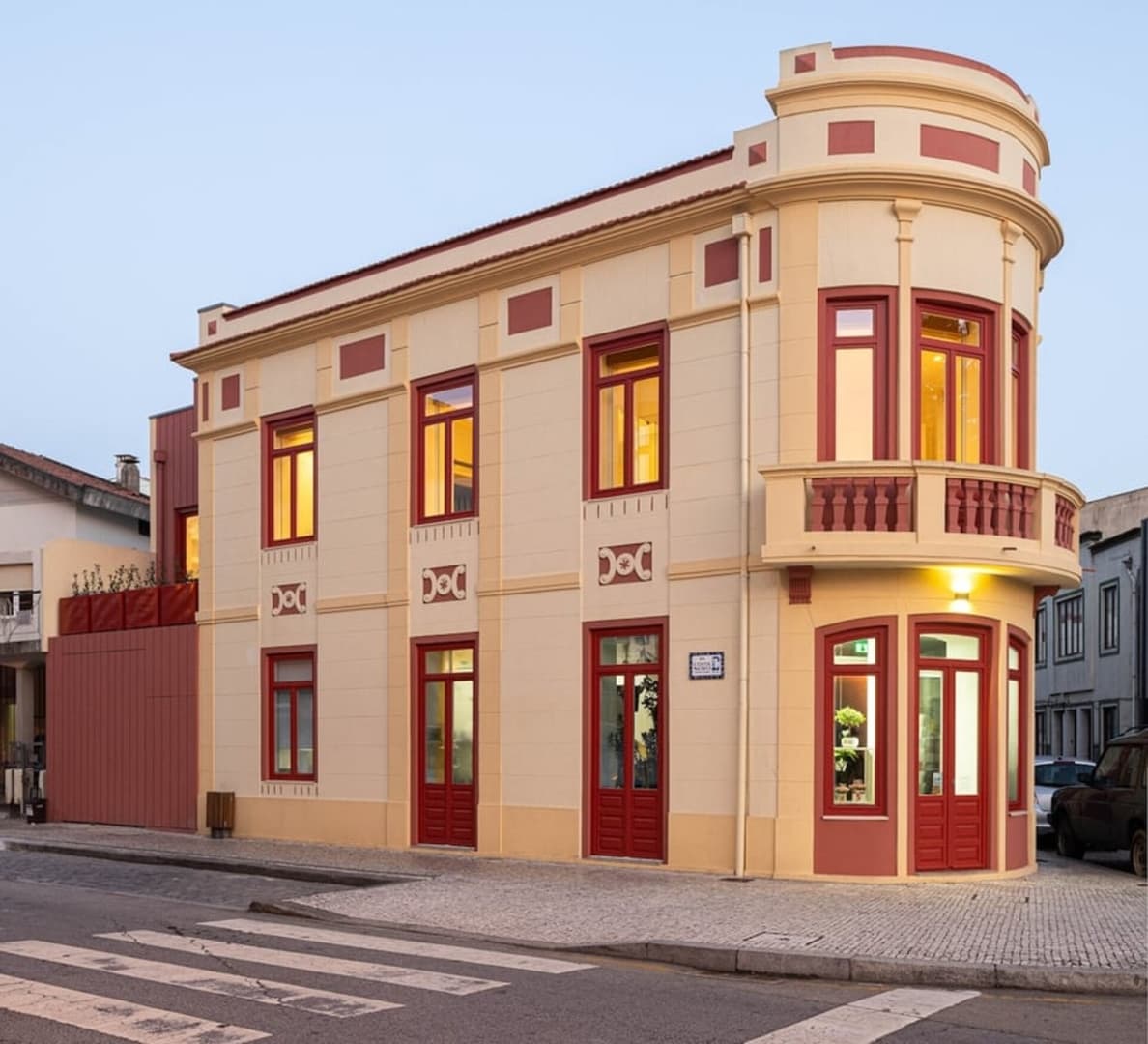 A'Mar - All house