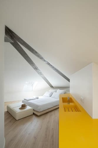 A'Mar - Room D