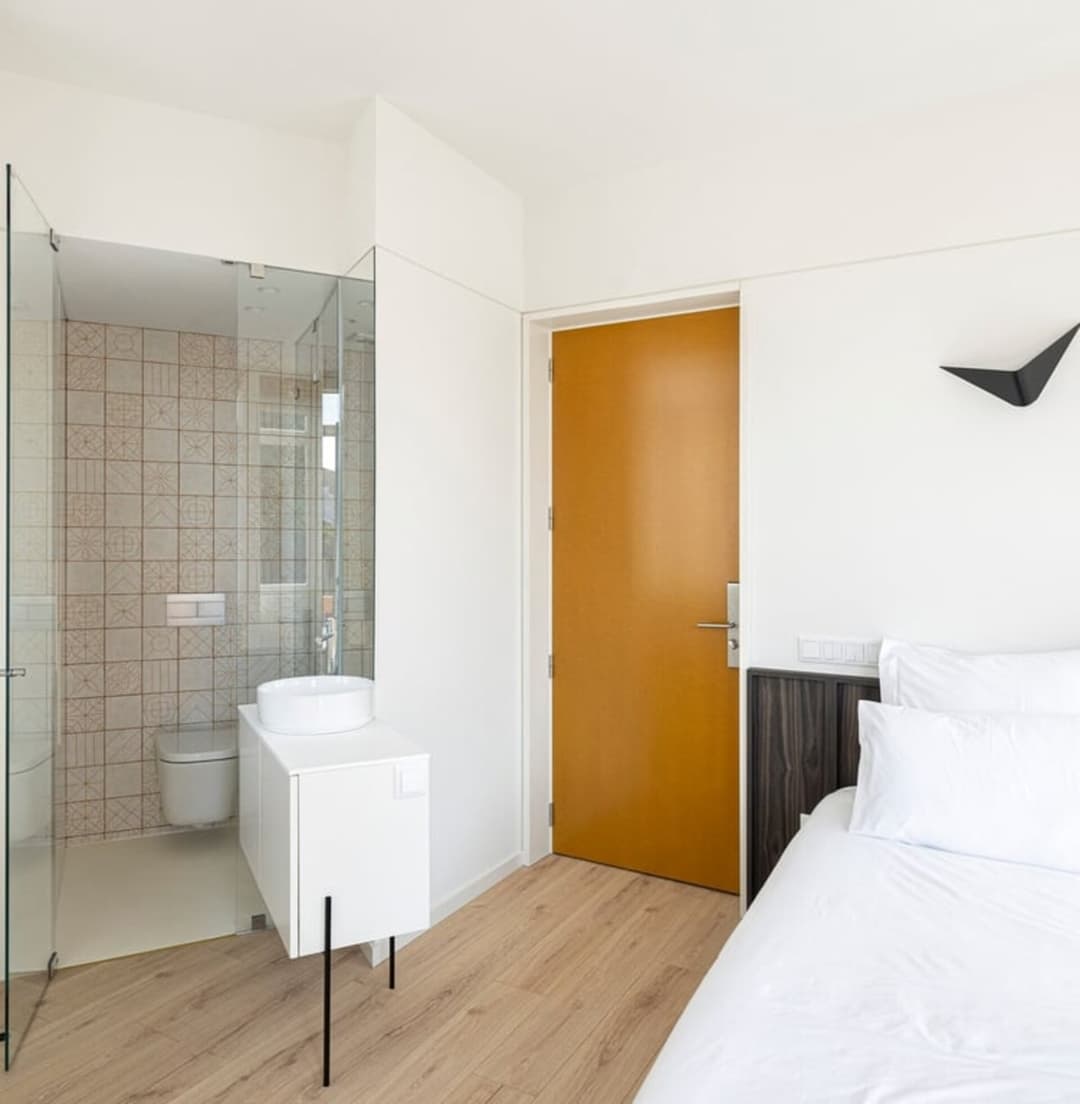 A'Mar - Room B