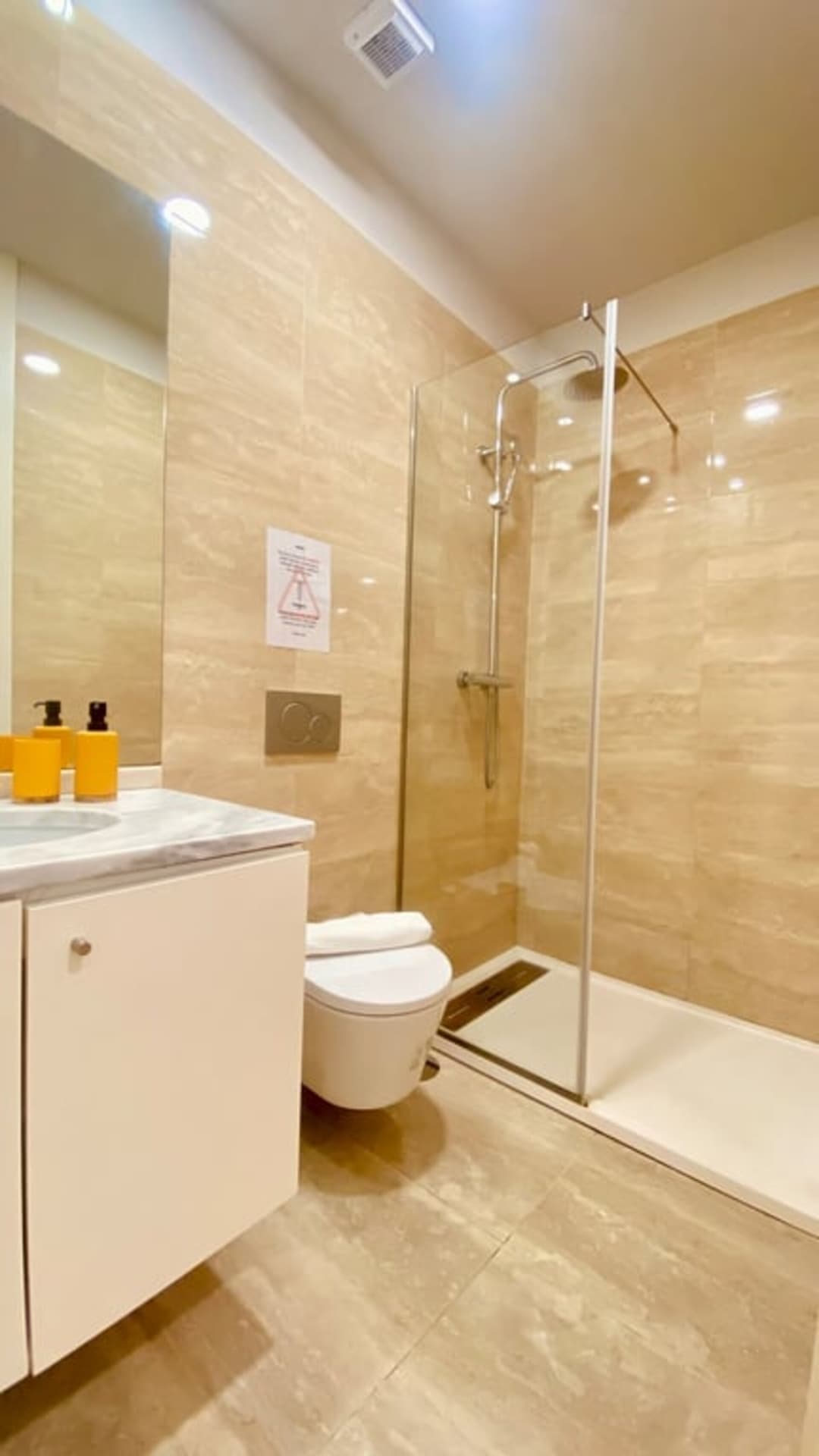 SM Apartments - Apartment D