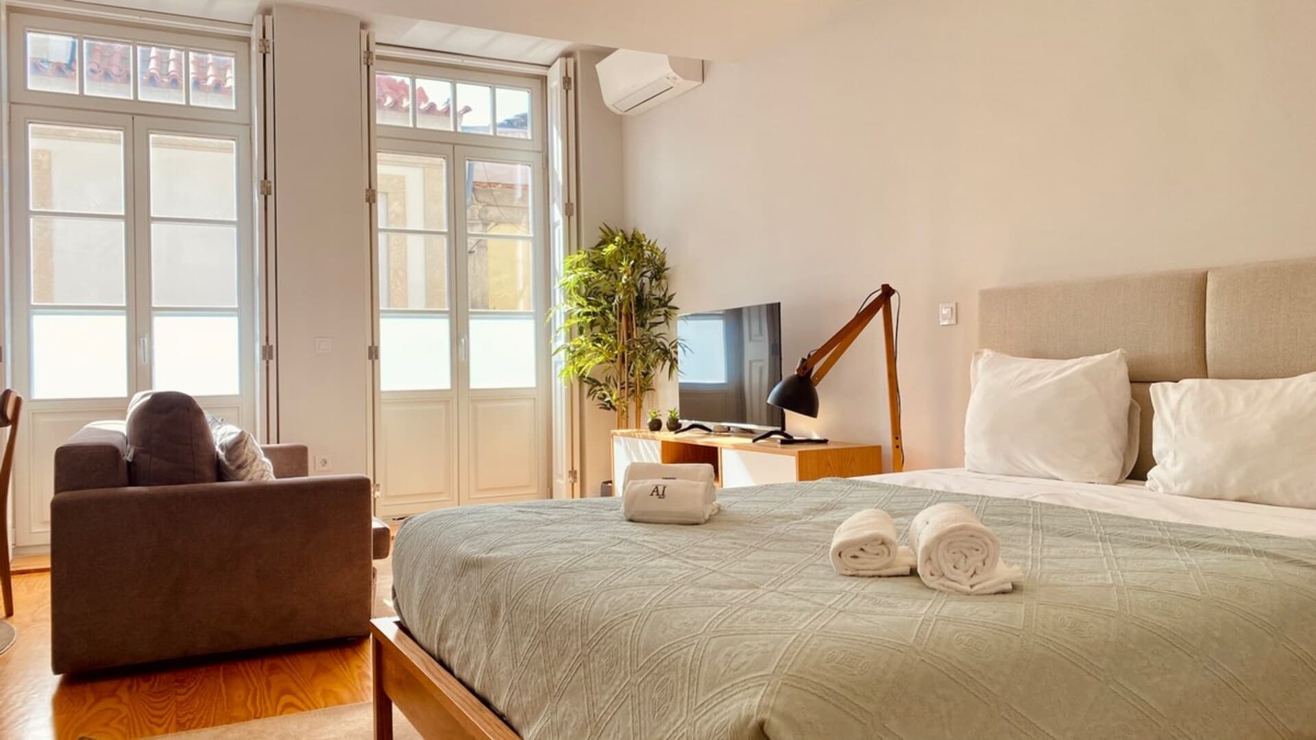 SM Apartments - Apartment E